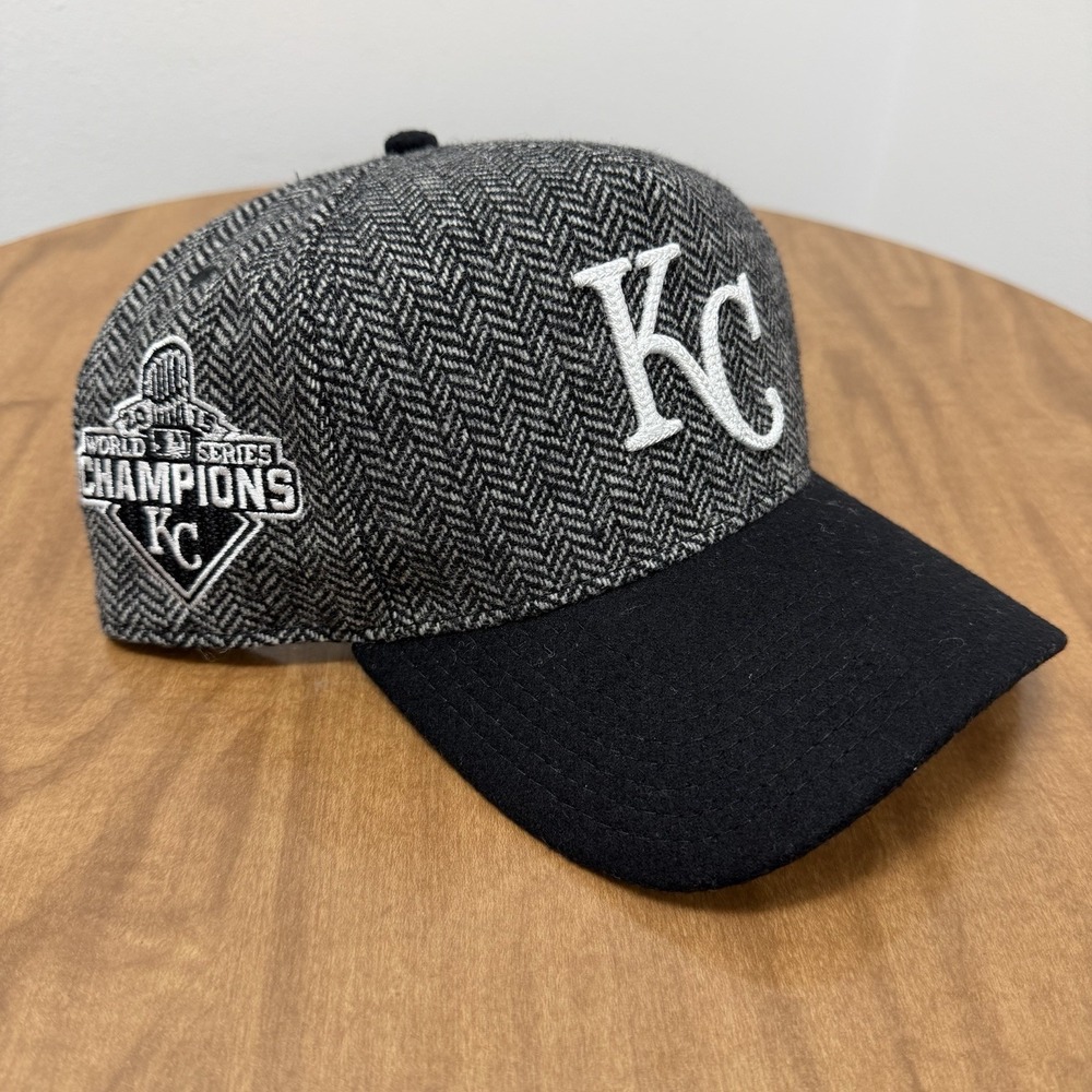 Kansas City Royals Mitchell &Ness Wool Herringbone Snapback Hat WS patch a frame